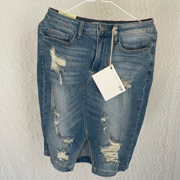 Cello Dresses & Skirts - Cello Jeans distressed denim skirt